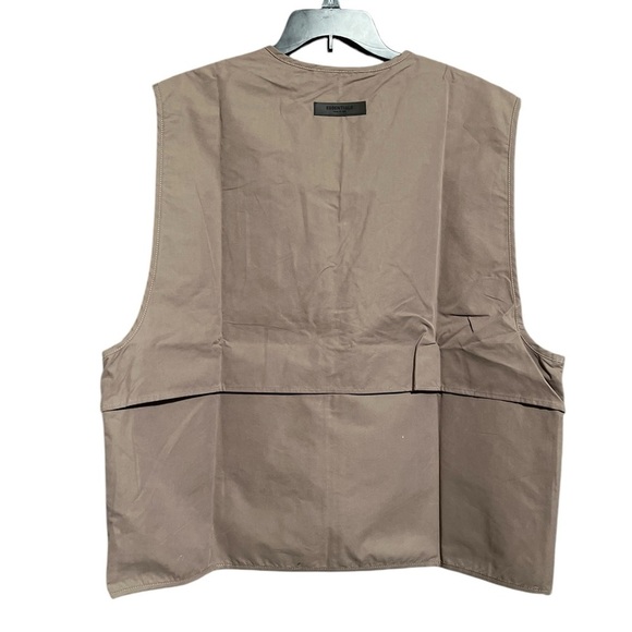FEAR OF GOD ESSENTIALS Brown Zip Vest - Picture 4 of 6